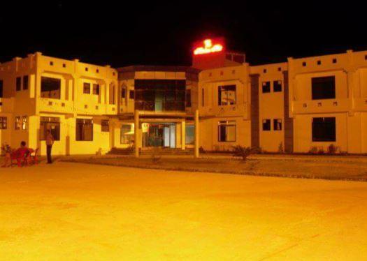 Kitchen Hut Hotel Nepalgunj エクステリア 写真